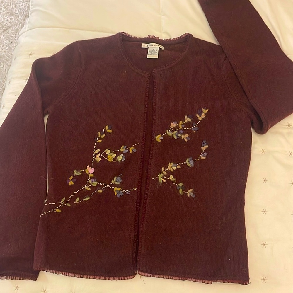 Jillian Jones  Lambswool cardigan